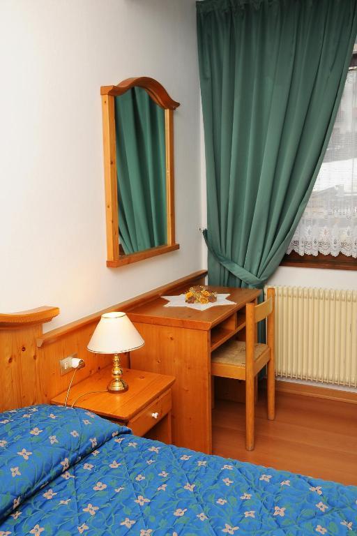 Residence Marisol Camere & Appartamenti - Mezzana Centre Mezzana (Trentino Alto Adige) Quarto foto